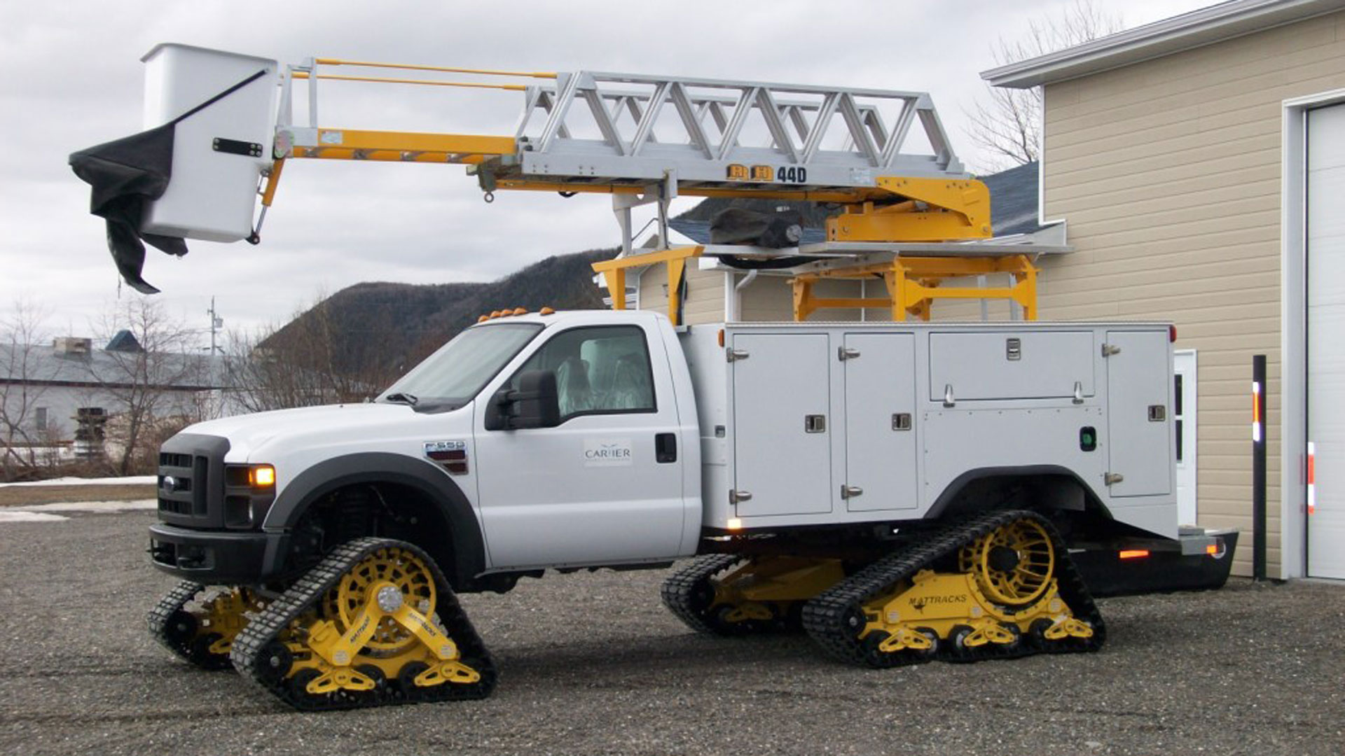 200 Tracks on a Ford F-550