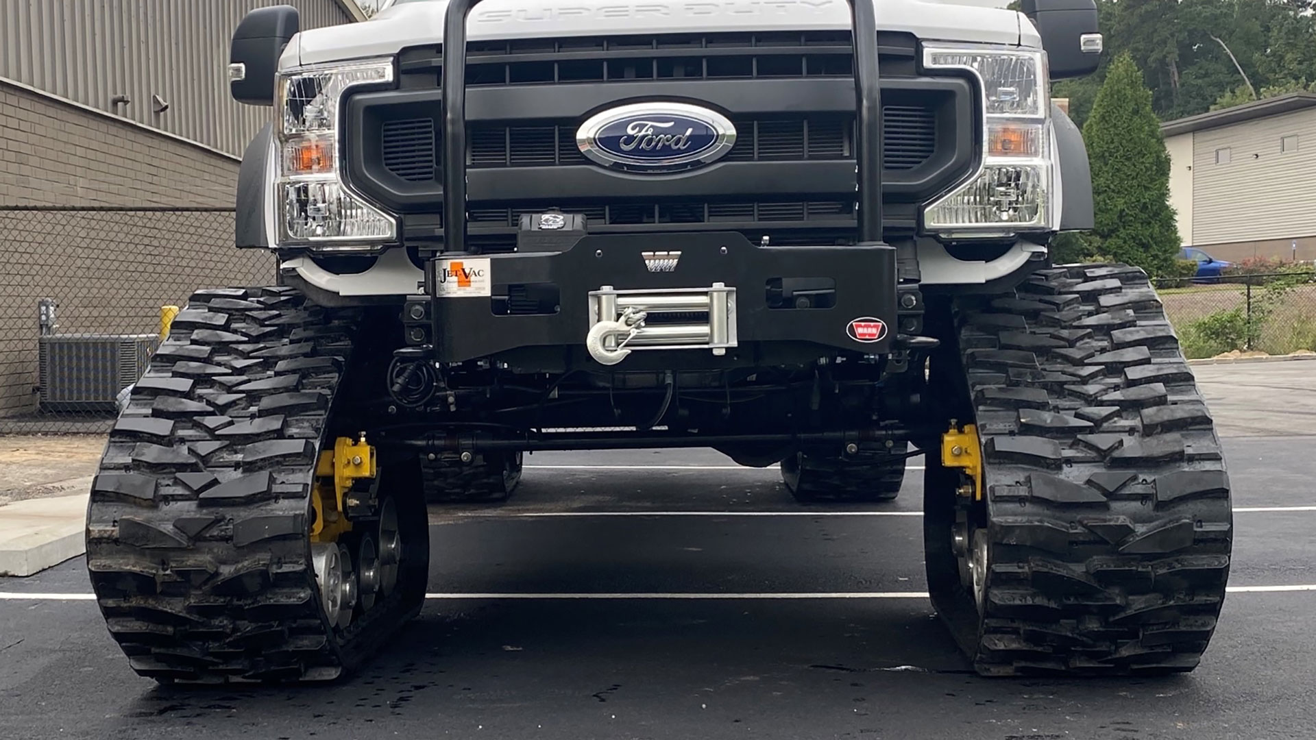 300 Series Tracks on a Ford F-550