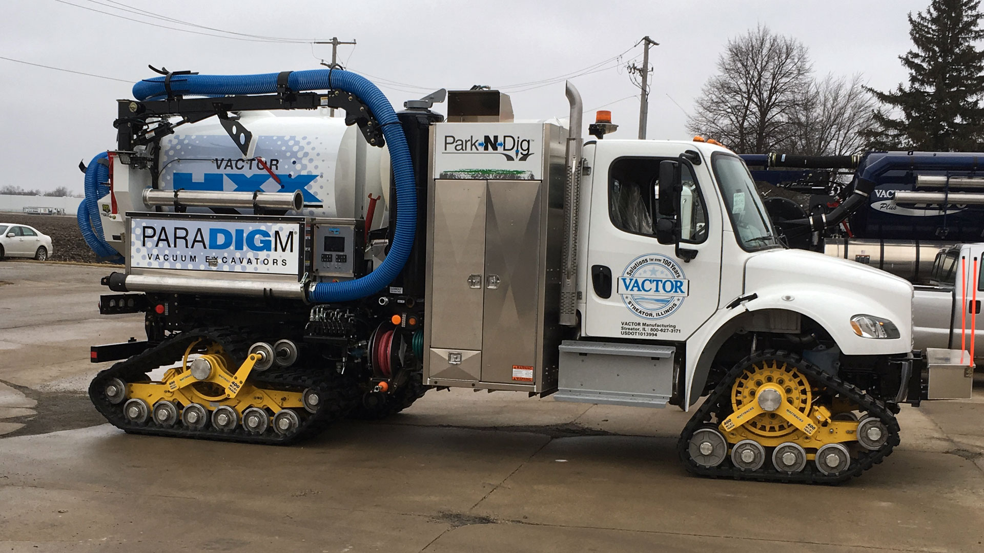 400 Tracks on a Freightliner