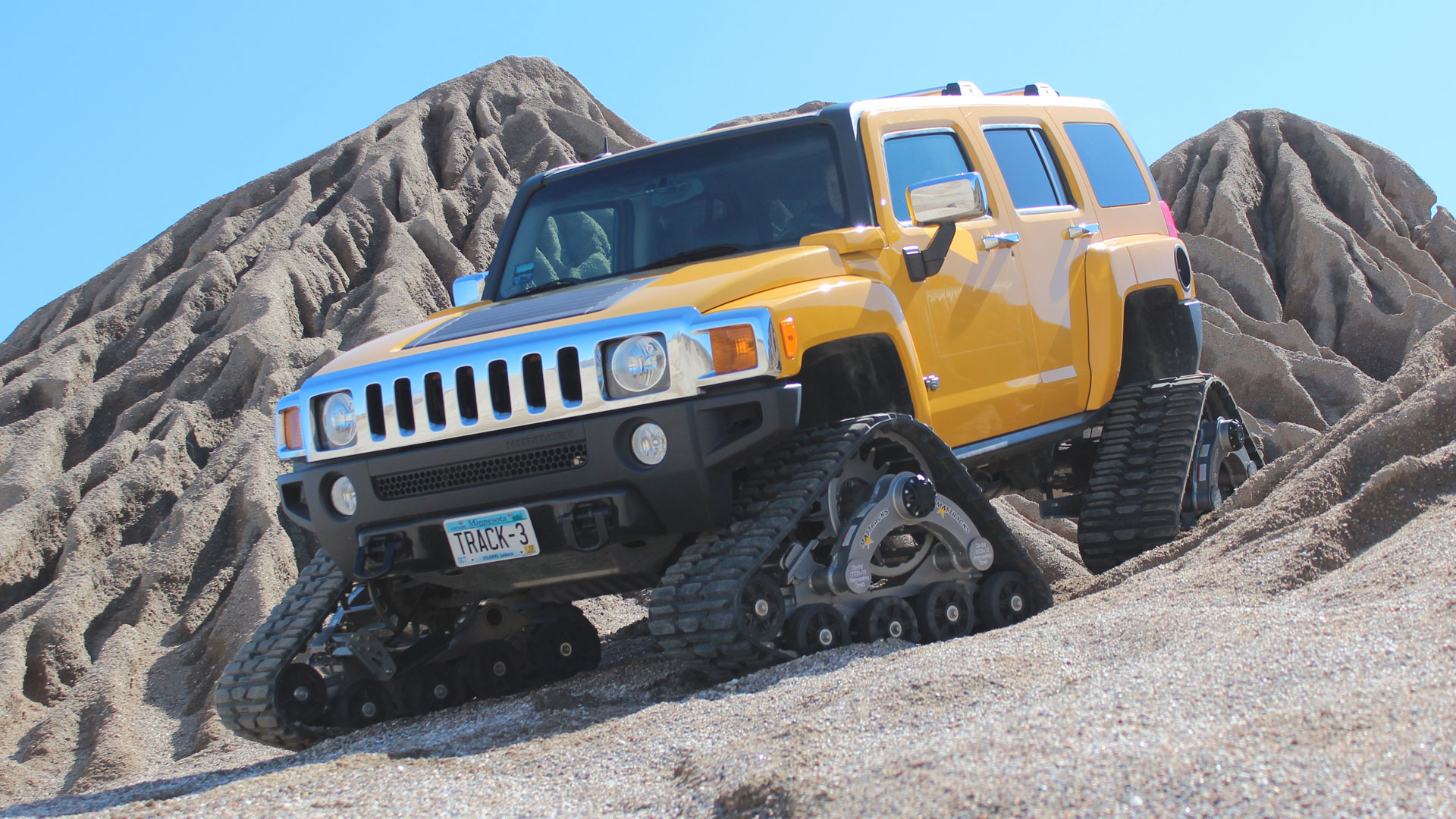 88 Tracks on a Hummer H3